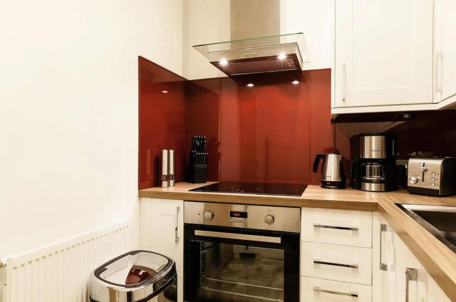 Cool Covent Garden Theatre Design Hub For Families Friends Couples Apartment London Luaran gambar